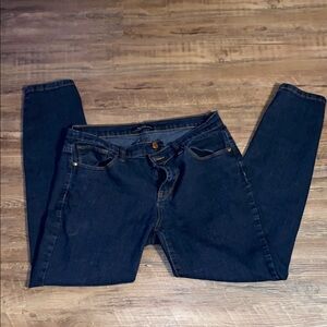 Forever 21 jeans straight leg size 8/9